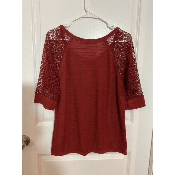 Maurices Women's Rust Red Knit Top Lace Sleeve Scoop Neck‎ 3/4 Sleeve Large L - Picture 4 of 10